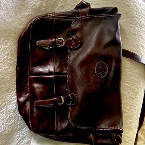 Roots messenger bag
